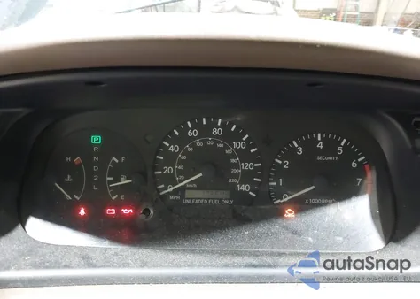 1998 Toyota Camry из США, поврежденный, VIN 9332